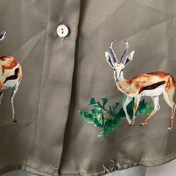 Zara Green Deer Satin Shirt Anthropologie Free People J Crew Bloggers Fave NWT M - Picture 5 of 16